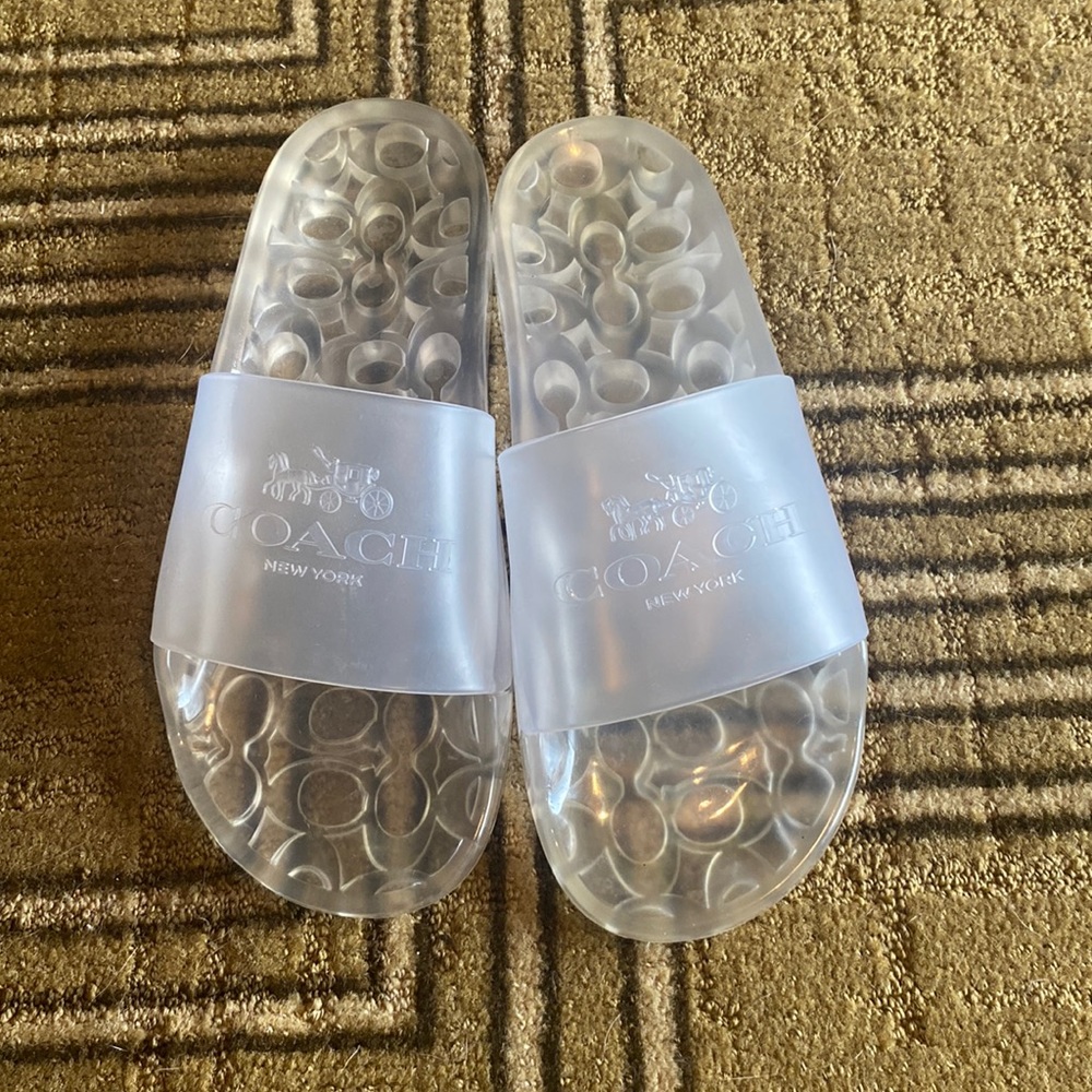 Coach slides